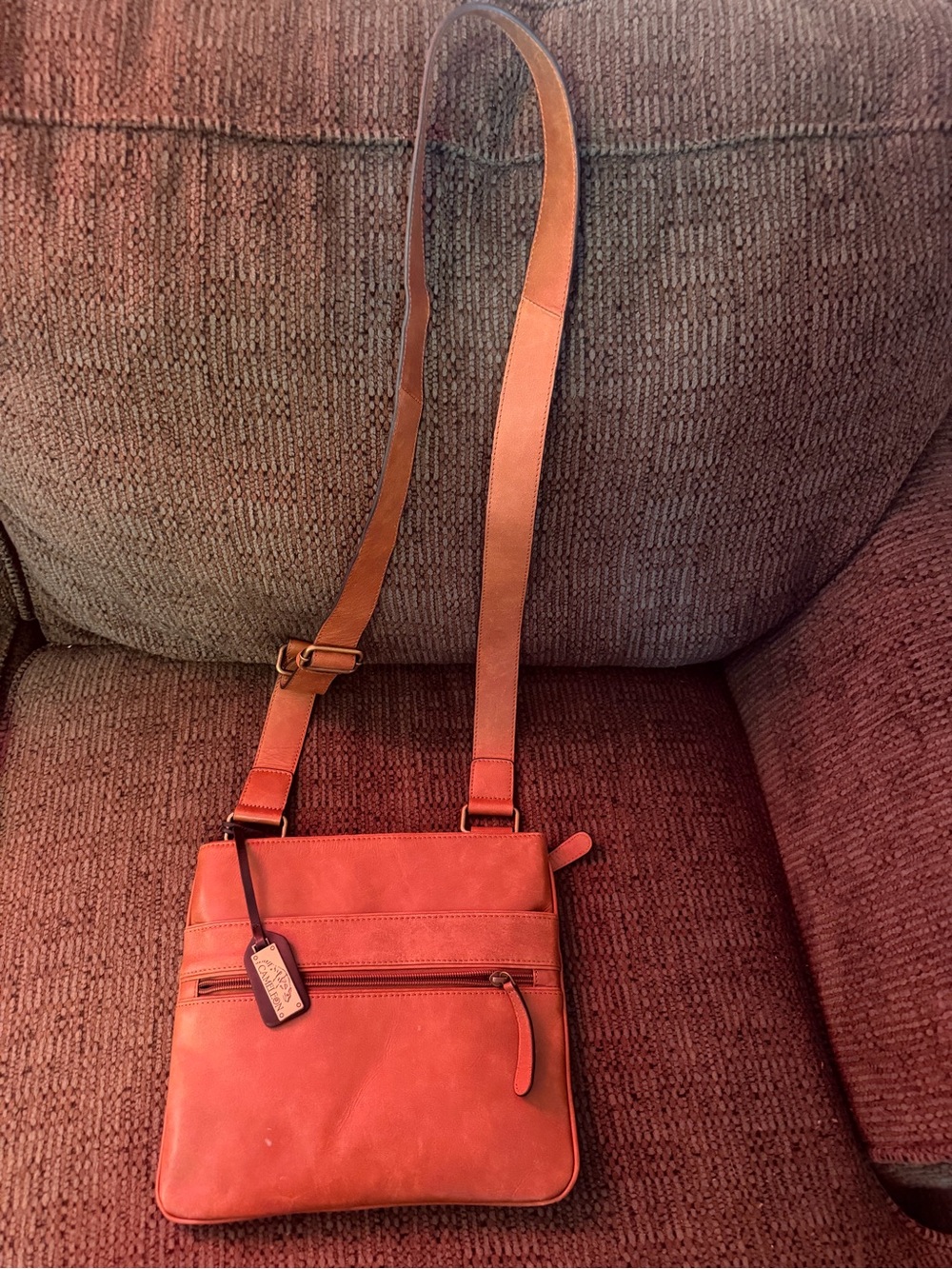 Classic Crossbody Shoulder Bag in Brown